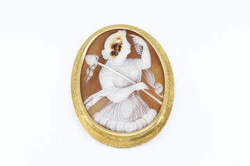brooch/pendant 14 K cameo
