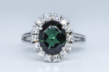 Ring 14 Kt WG Turmalin 