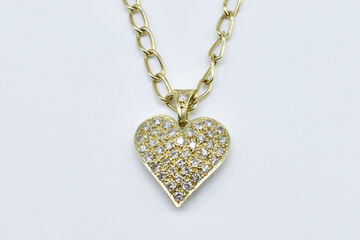 heart shaped pendant 14 K diamonds