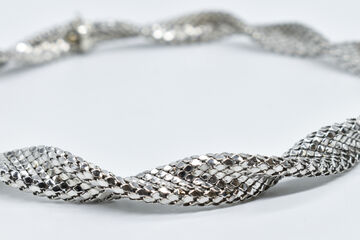 necklace 18 K