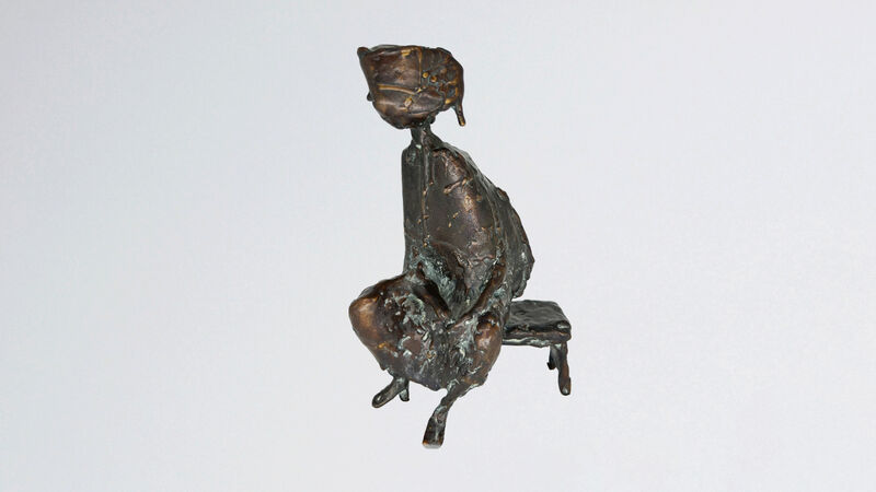 seated girl, 2000