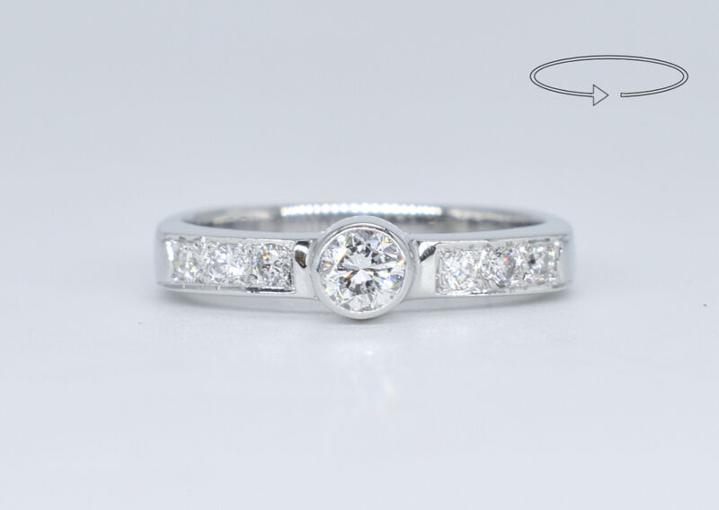 Ring 18 Kt WG Brillanten