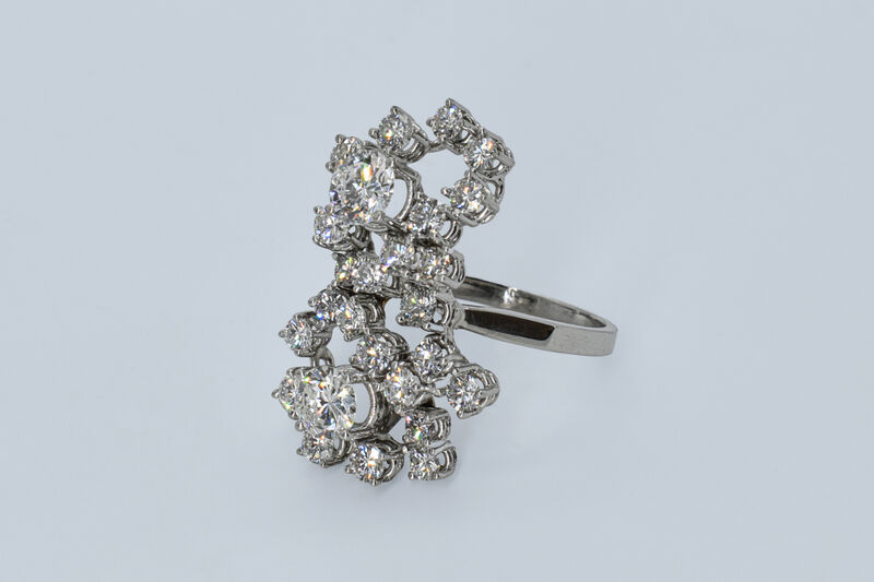 ring 18 K diamonds