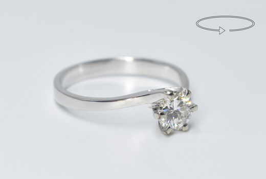 solitary ring 14 K diamond