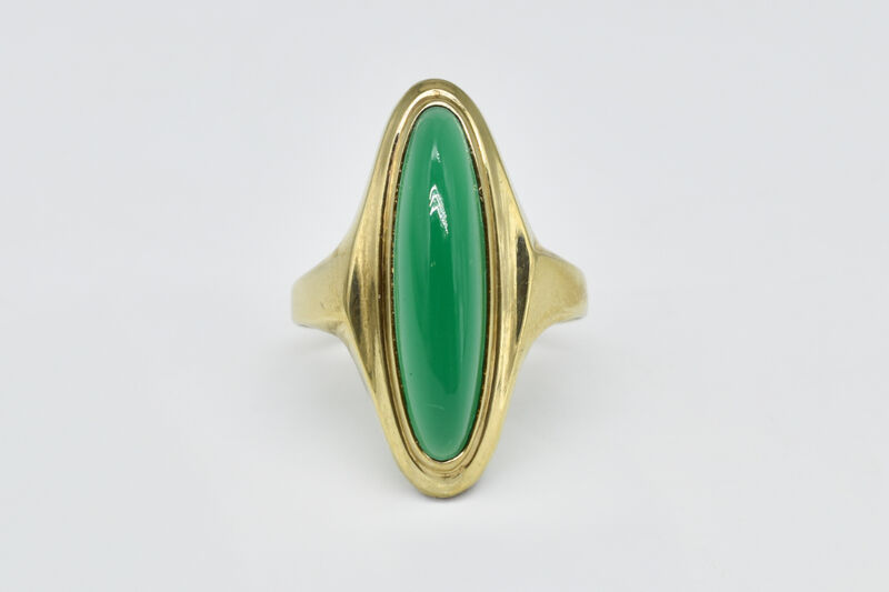 Ring 8 K agate