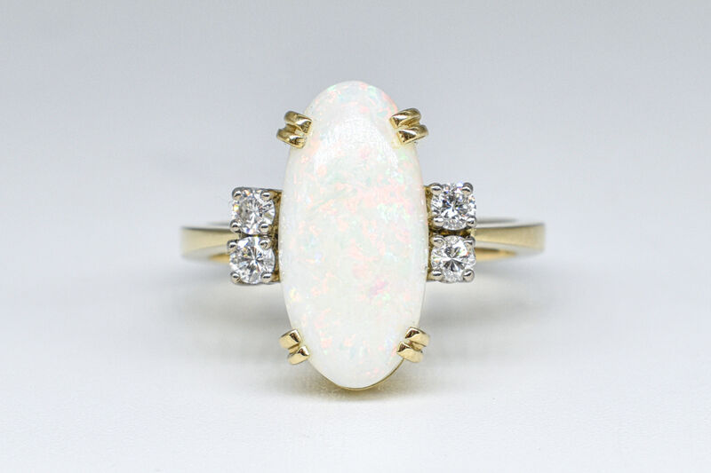Ring 14 Kt GG Opal 